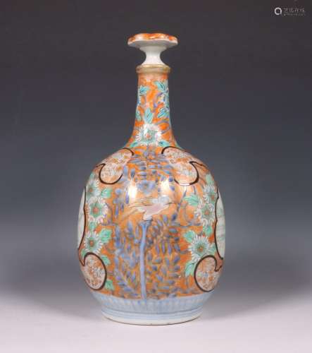 Japan, Kutani porseleinen fles en deksel, 19e eeuw,