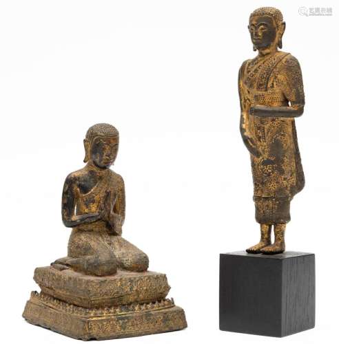 Thailand, twee kleine Ratnakosin-periode bronzen figuren van...