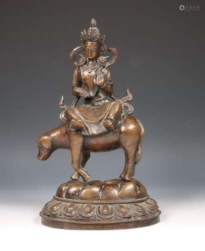 Tibet, bronzen figuur van een bodhisattva, 19e-20e eeuw,