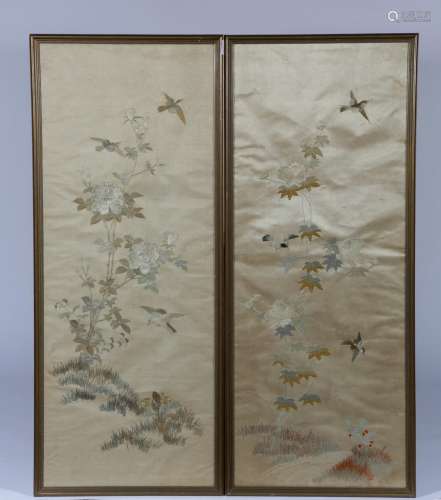 China, paar geborduurd zijden panelen, begin 20e eeuw,