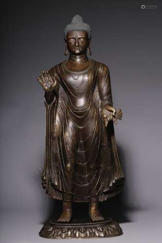 In the Qing Dynasty, the bronze and silver Dasilai statue