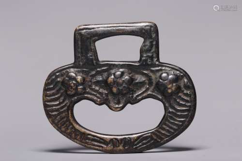 Qing Dynasty, carved copper accessories