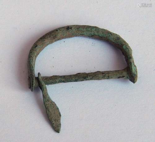 Roman bronze buckle