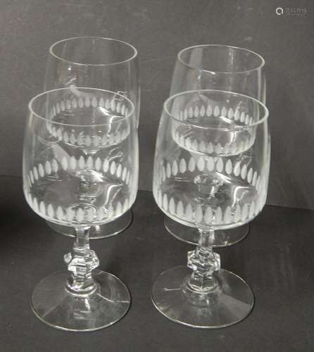 Convolute 4 wine glasses,crystal glass,cut,height 13,5cm