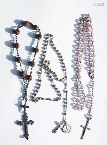 Mixed lot of 3 smaller rosaries