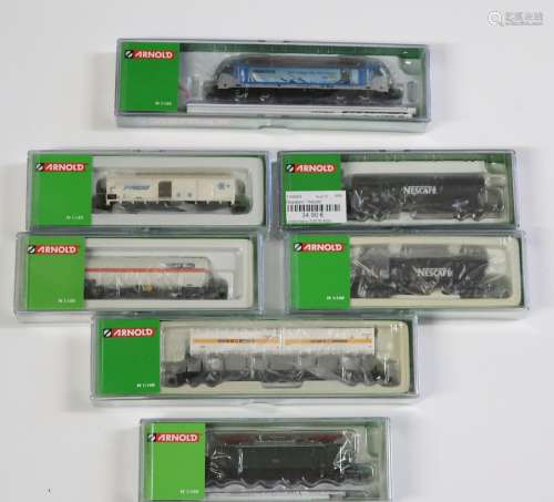 Electric locomotive HN2339 and 3 freight cars
