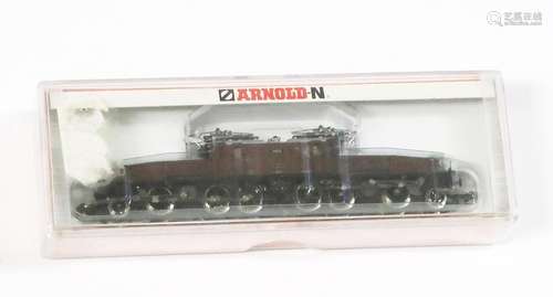 Arnold electric locomotive model no. 2468