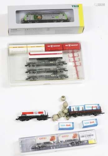 Minitrix electric locomotive model no. 16871 and 6 freight c...