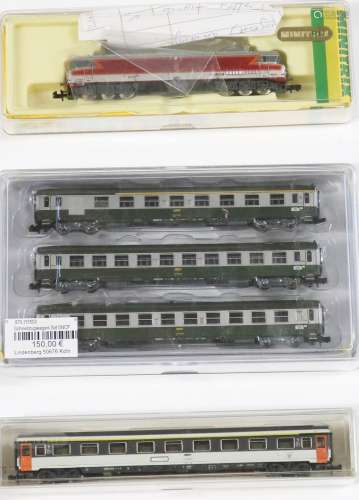 Minitrix electric locomotive model no. 2084 and express trai...