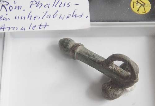 Roman phallus pendant