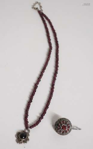 Necklace with garnet beads