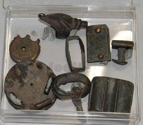 Convolute 8 Roman bronze artifacts