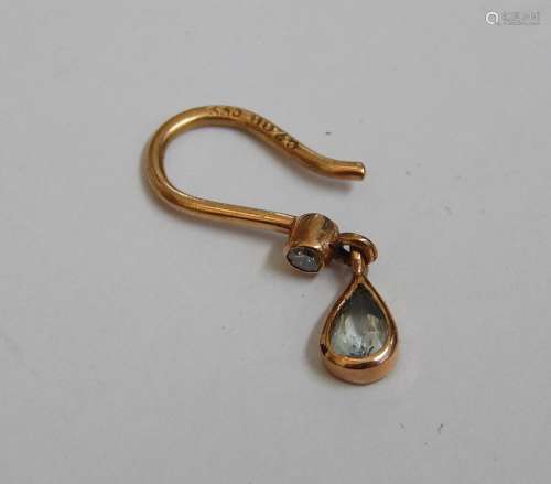 Ear pendant with blue topaz
