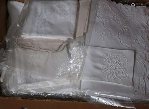 Konvolut(full box)high quality table linen