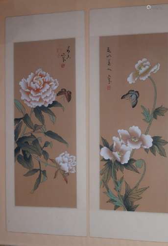 2 views "Flowers", Chinese silk painting, signed, ...