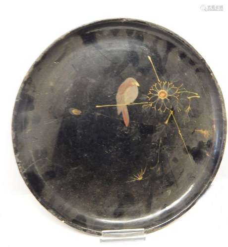 Round lacquer tray with bird depiction,diameter ca.28cm,unre...
