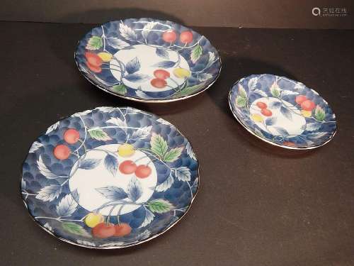 mixed lot 3 plates with cherry decor,Japan,together