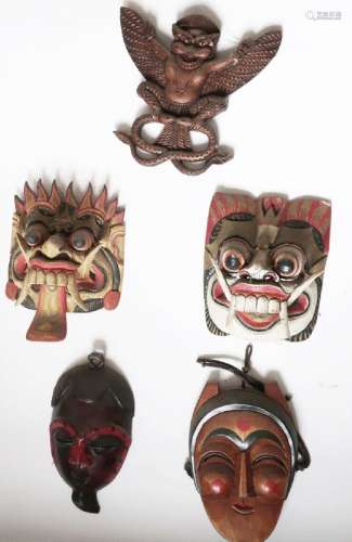 Convolute 5 wooden masks, East Asian arts and crafts of the ...