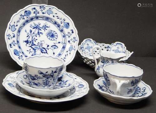 8 pieces porcelain,Meissen city,Teichert,1 plate was restore...