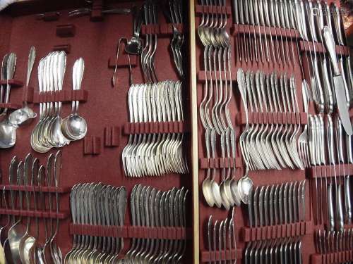Mix of cutlery