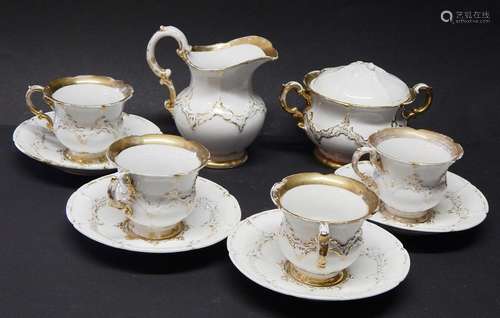 Set of 4 place settings with milk and sugar bowl (bumped)