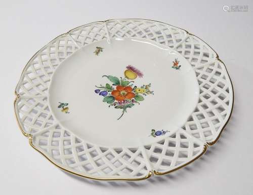 Plate with openwork rim