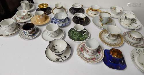 Konvolut ca.20 pieces of mocha and tea cups of various manuf...