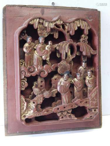 Lacquer wood panel with full plastic carving