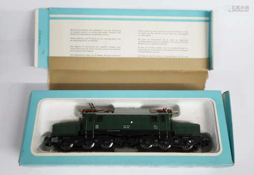 Märklin "Crocodile E94",model number 3022 with ori...