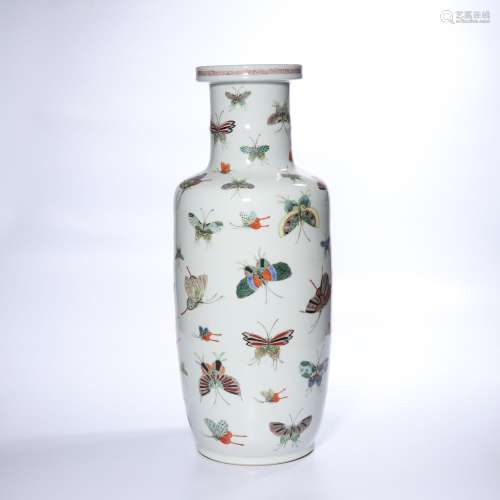 A WUCAI 'BUTTERFLY' VASE.QING DYNASTY