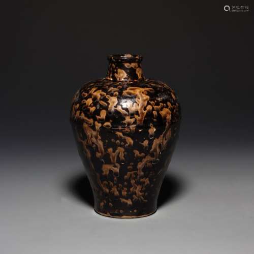 A JIZHOU VASE.MEIPING.SONG DYNASTY
