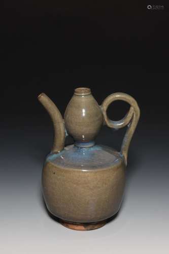 A JUNYAO WINEPOT.SONG DYNASTY