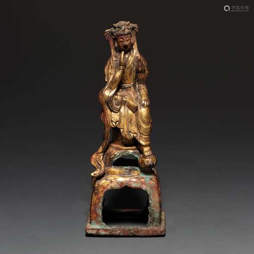 A GILT-BRONZE FIGURE OF GUANYIN.SUI DYNASTY