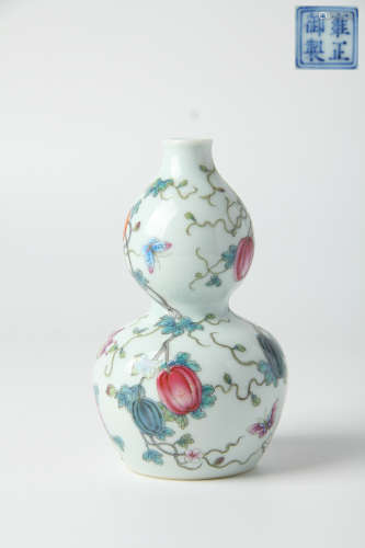 清 花卉紋葫蘆瓶