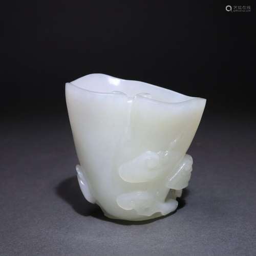 Hetian Jade Ruyi Lingzhi Cup Ornament