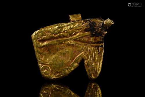 EGYPTIAN GOLD EYE OF HORUS AMULET