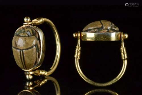 SWIVEL GOLD RING WITH ANCIENT EGYPTIAN GLAZED COMPOSITION SC...
