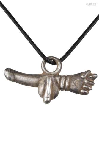 ROMAN SILVER PHALLIC PENDANT WITH MANUS FICA