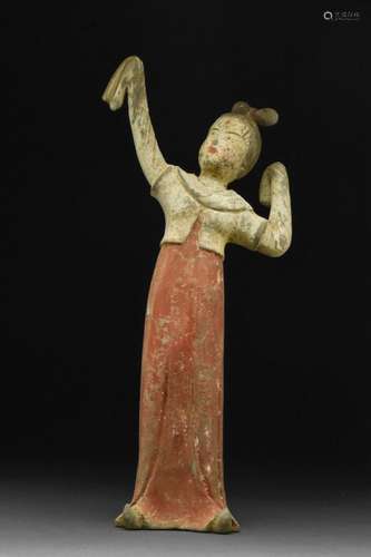 CHINESE TANG DYNASTY TERRACOTTA FEMALE DANCER