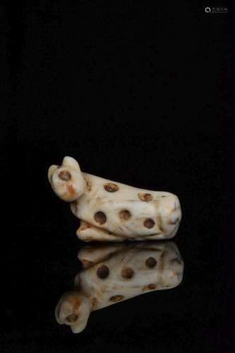 SUMERIAN FOSSILISED SHELL LION AMULET