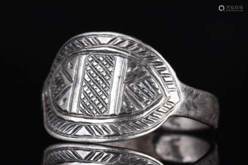 VIKING AGE SILVER RING WITH DECORATION