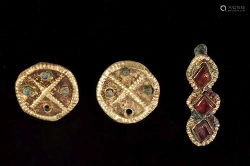 MEROVINGIAN GOLD AND GARNET FITTINGS (3)