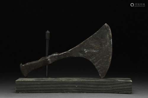 VIKING IRON BATTLE AXE