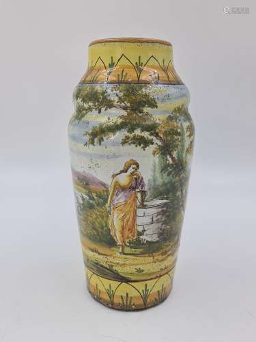 Vase en faïence italienne dans le goût d'Antonio Maria C...