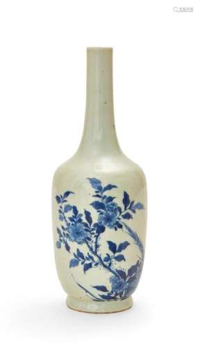 A Chinese blue and white porcelain bottle vase
