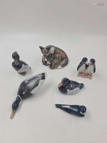 Lot de 6 figurines animalières en porcelaine de Royal Copenh...