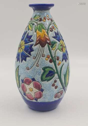 Charles CATTEAU (1880-1966)., Vase Boch Keramis à décor de f...