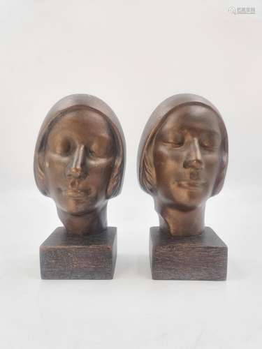 Georges WASTERLAIN (1889-1963)., Lot de deux visages féminin...
