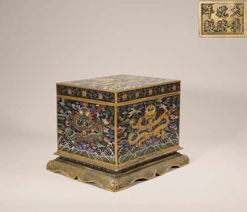 "Qing Qianlong year" cloisonne blue cover box