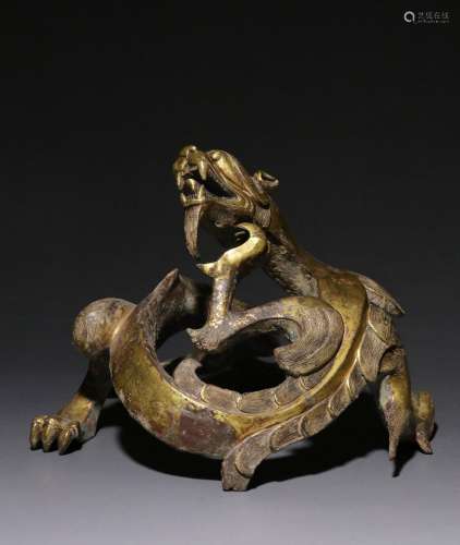 Tang Dynasty bronze gilt pan dragon